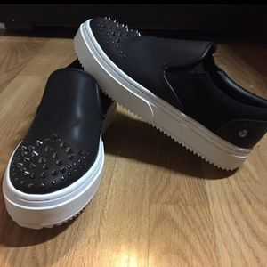 NWOT Black slip on Sneakers